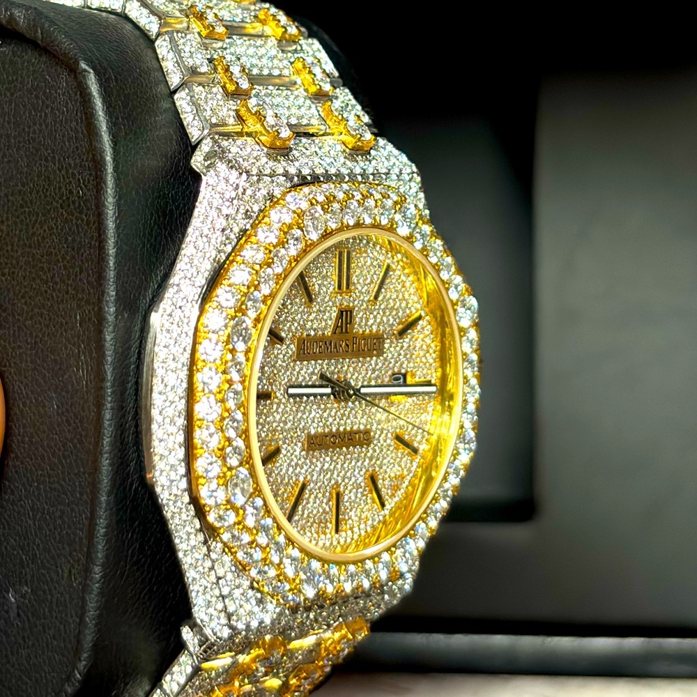 Luxury Gold and Silver Men's Watch